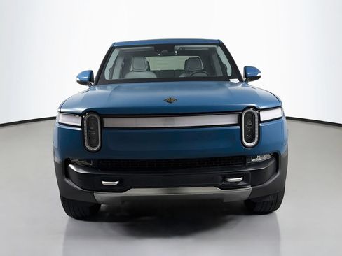 Used 2023 Rivian R1T Adventure Dual AWD/4WD image 2