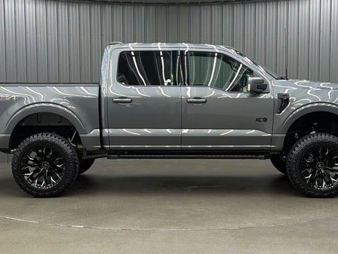 Used 2025 Ford F150 Lariat AWD/4WD image 6