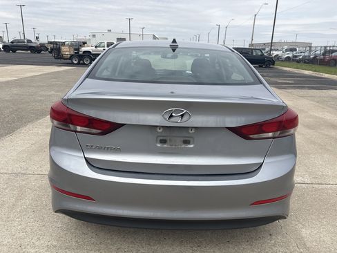 Used 2017 Hyundai Elantra Value Edition image 4