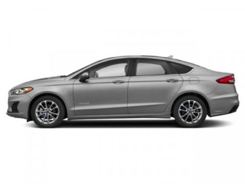 Used 2019 Ford Fusion Titanium image 3