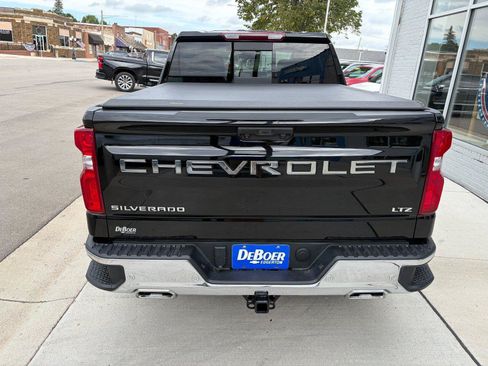 Used 2023 Chevrolet Silverado 1500 LTZ AWD/4WD image 4