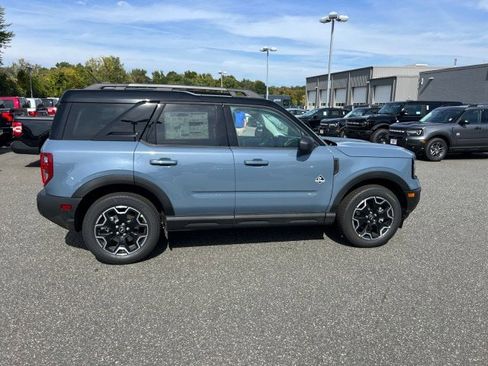 New 2025 Ford Bronco Sport Outer Banks w/ Outer Banks Tech Package+ image 6