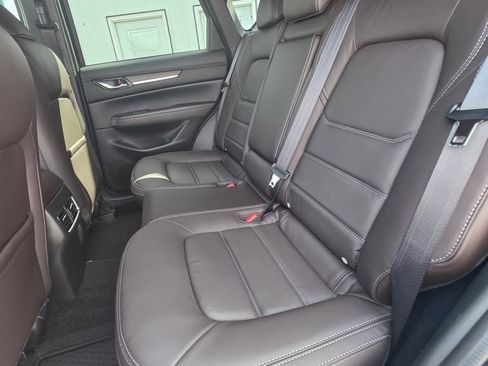 New 2025 MAZDA CX-5 Signature AWD/4WD image 8