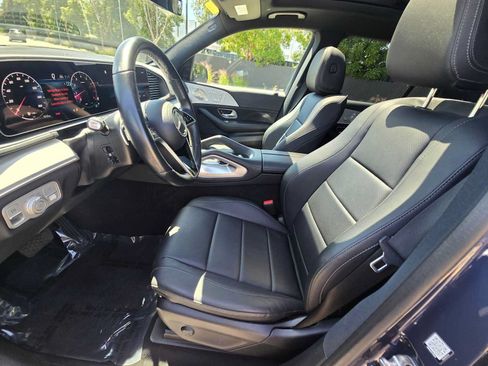 Used 2025 Mercedes-Benz GLS 450 4MATIC image 24