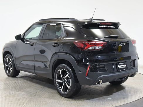 Used 2023 Chevrolet TrailBlazer RS w/ Sun and Liftgate Package image 9