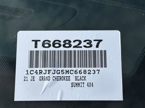 Used 2021 Jeep Grand Cherokee Summit image 14