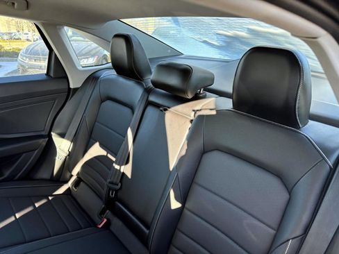 Used 2022 Volkswagen Jetta SE image 25