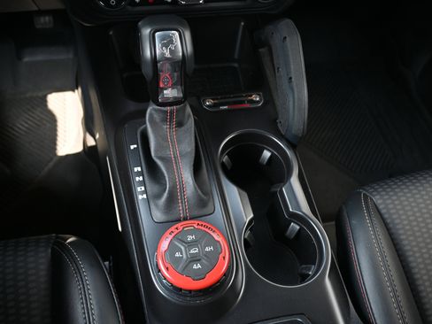 Used 2024 Ford Bronco Raptor image 11