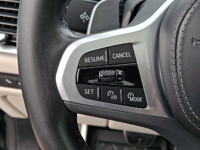 Used 2024 BMW X5 xDrive40i w/ M Sport Package AWD/4WD image 21