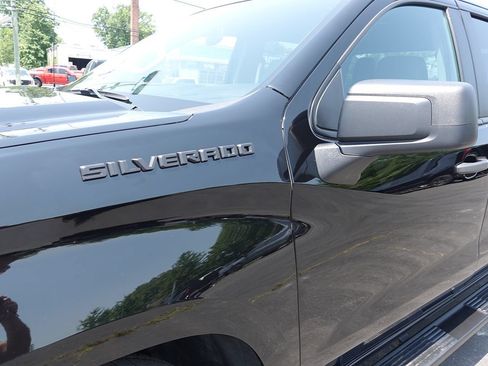 Used 2024 Chevrolet Silverado 1500 Custom AWD/4WD image 7