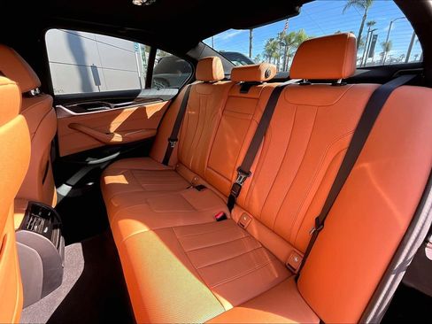 Used 2023 BMW 530i w/ Convenience Package image 26