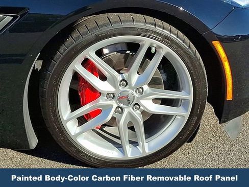 Used 2019 Chevrolet Corvette Stingray Coupe w/ 1LT image 10