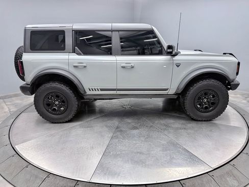 Used 2021 Ford Bronco First Edition AWD/4WD image 4