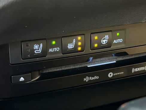 Used 2022 Lexus ES 350 w/ Premium Package image 22