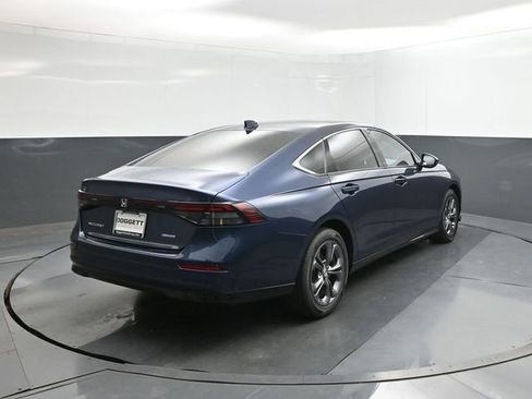 New 2026 Honda Accord EX-L image 8