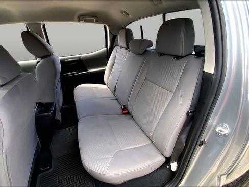 Used 2023 Toyota Tacoma SR AWD/4WD image 20