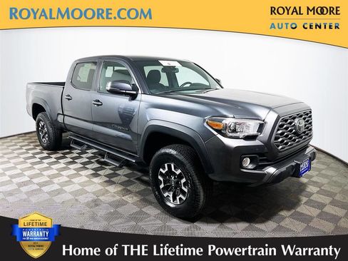 Used 2022 Toyota Tacoma TRD Off-Road AWD/4WD image 1