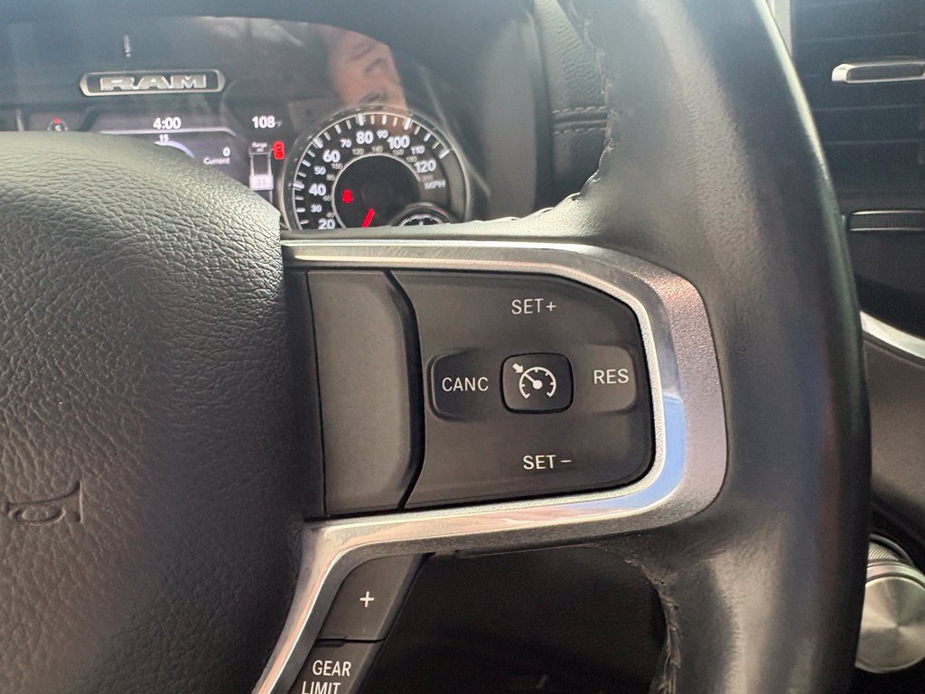 Used 2023 RAM 1500 Laramie AWD/4WD image 5