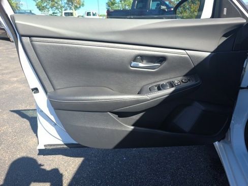 Used 2023 Nissan Sentra SV image 20