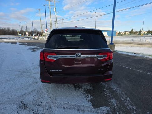 Used 2019 Honda Odyssey Elite image 4