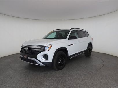 Used 2025 Volkswagen Atlas Peak Edition SE