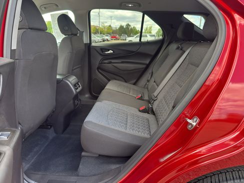 Used 2024 Chevrolet Equinox LT AWD/4WD image 31