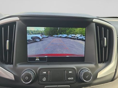 Used 2023 GMC Terrain SLE w/ Driver Convenience Package AWD/4WD image 25