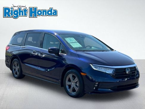 Used 2024 Honda Odyssey EX image 8
