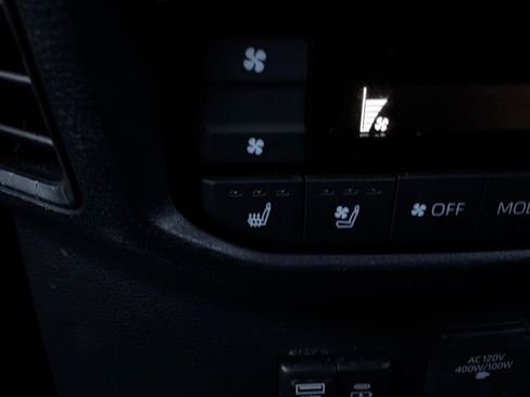 Used 2024 Toyota Sequoia Platinum w/ TRD Off-Road Package AWD/4WD image 19