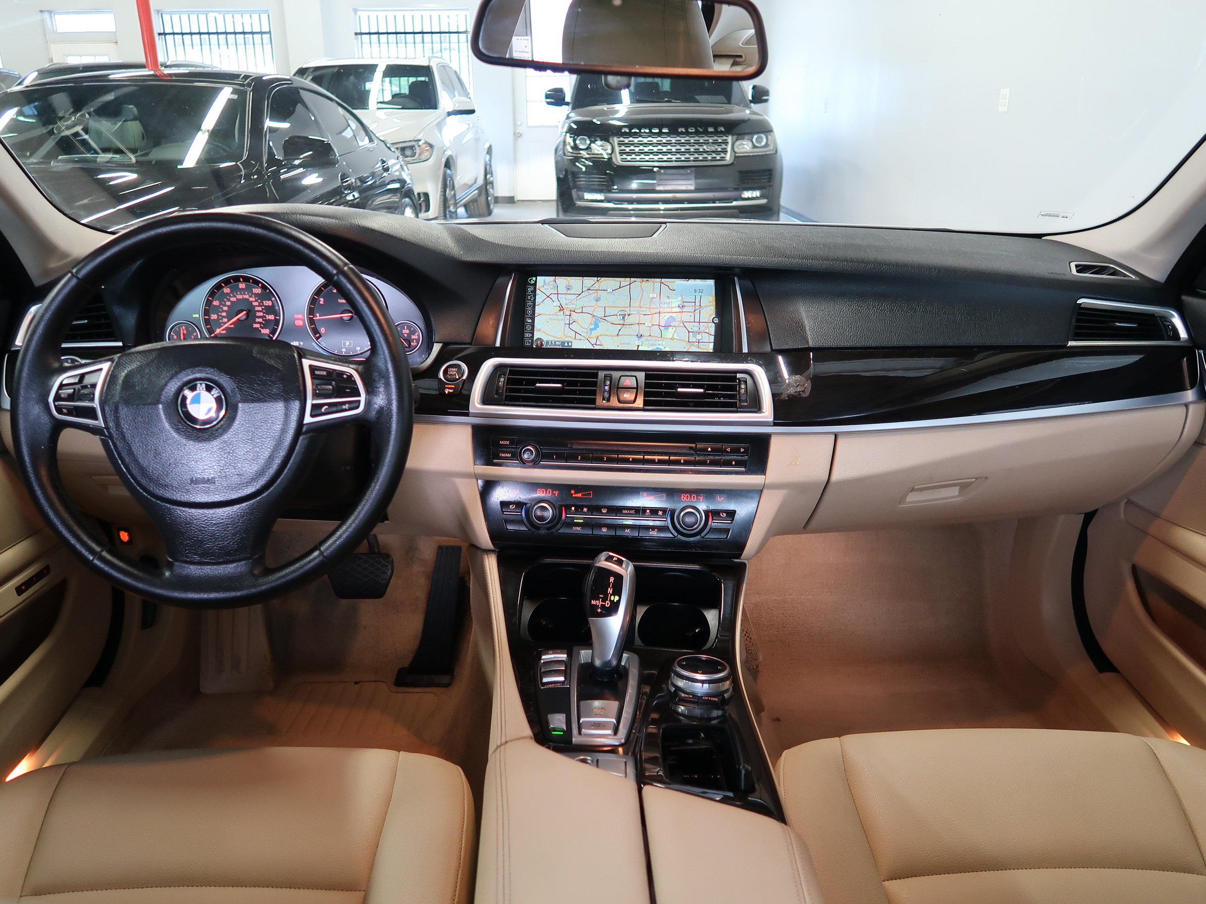 Used 2014 BMW 528i Sedan RWD image 11