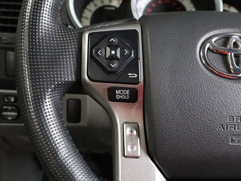 Used 2014 Toyota Tacoma PreRunner w/ Convenience Package RWD image 22