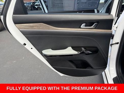 Used 2022 Kia K5 EX w/ EX Premium Package FWD image 13