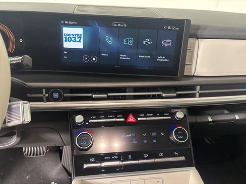 Used 2026 Hyundai Santa Fe SEL FWD image 18