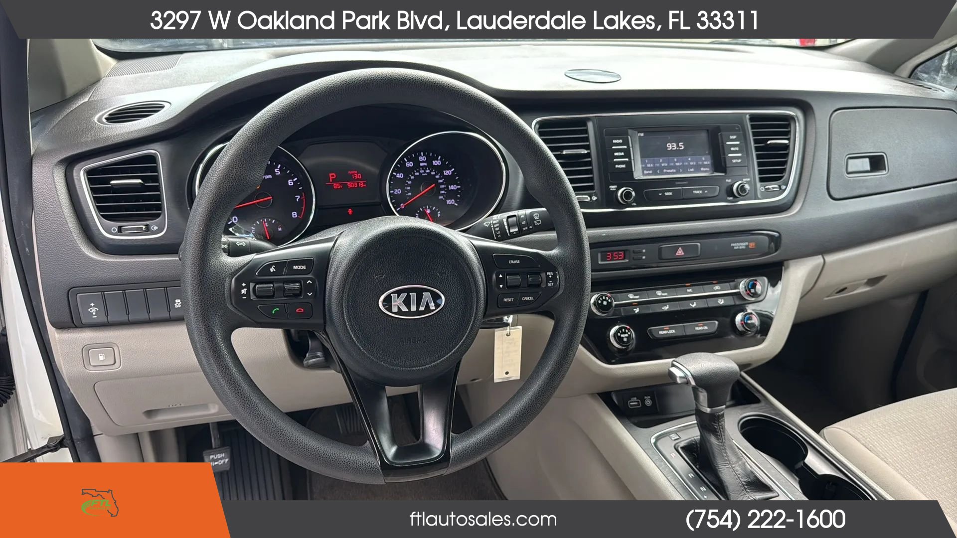 Used 2017 Kia Sedona L FWD image 34