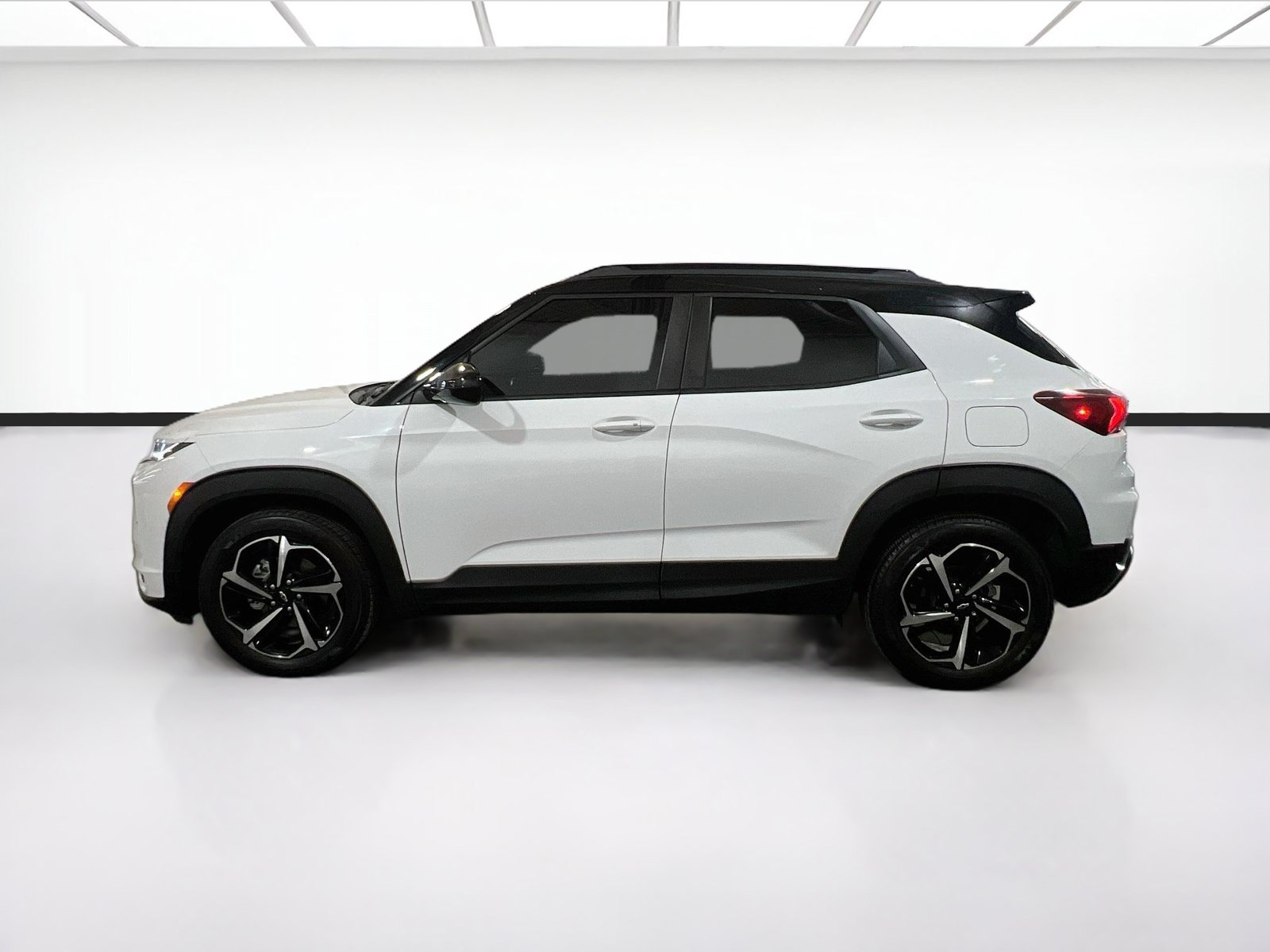 Used 2022 Chevrolet TrailBlazer RS FWD image 21