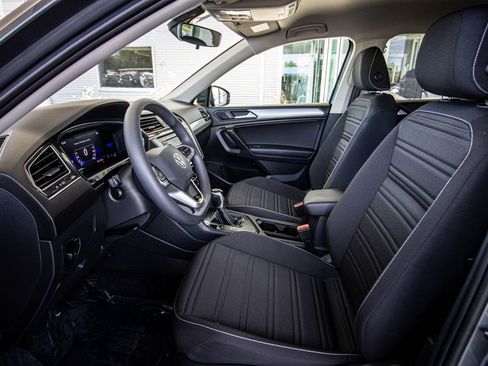 Certified 2023 Volkswagen Tiguan S image 25