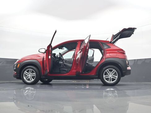 Used 2020 Hyundai Kona SE AWD/4WD image 35