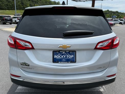 Used 2021 Chevrolet Equinox LT AWD/4WD image 6