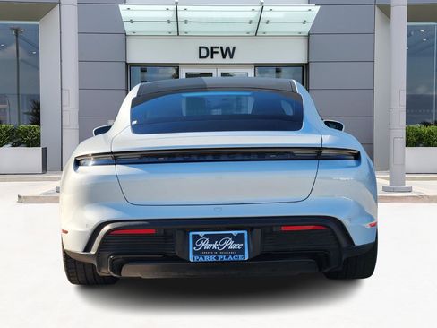 Used 2023 Porsche Taycan GTS image 6