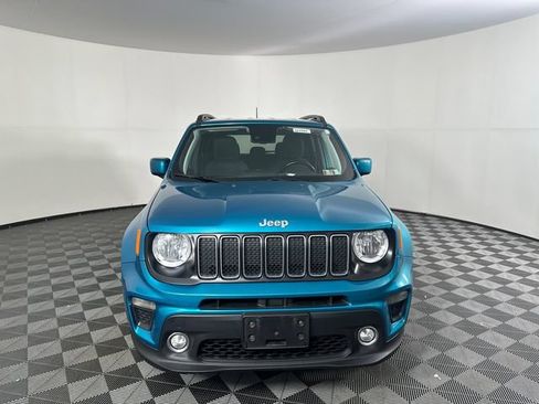 Certified 2021 Jeep Renegade Latitude w/ Convenience Group AWD/4WD image 2