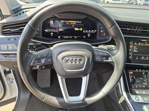 Used 2023 Audi Q7 2.0T Premium Plus w/ Premium Plus Package AWD/4WD image 12