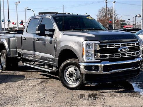 Used 2024 Ford F350 XLT AWD/4WD image 31