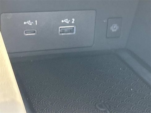 Used 2025 INFINITI QX60 Luxe w/ Cargo Package image 37