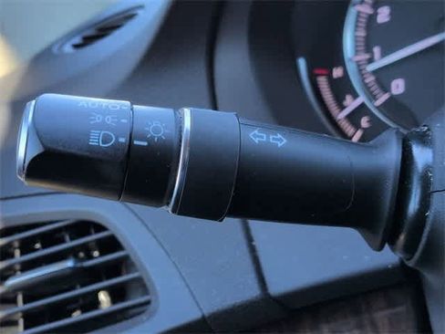 Certified 2018 Acura MDX FWD w/ Technology Package image 29