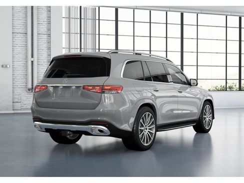 New 2026 Mercedes-Benz GLS 580 4MATIC image 22