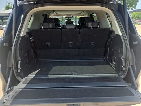 Used 2026 Lincoln Navigator Reserve AWD/4WD image 39