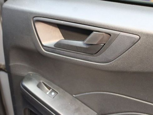 Used 2023 Ford Escape Active image 11