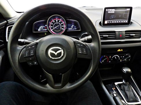 Used 2015 MAZDA MAZDA3 i Sport FWD image 16