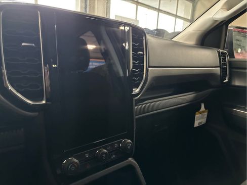 New 2025 Ford Ranger XLT image 12