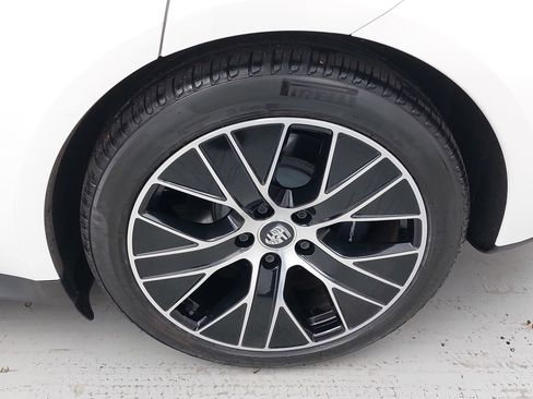 Used 2024 Porsche Taycan w/ Premium Package image 36